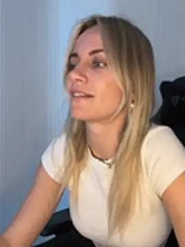 Milla__one - 2 süsse zöpfchen ;)