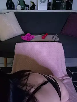 AryaSummersReal