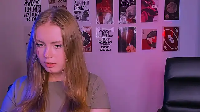 X_kaylita_x - flash ass in panties (Helena)