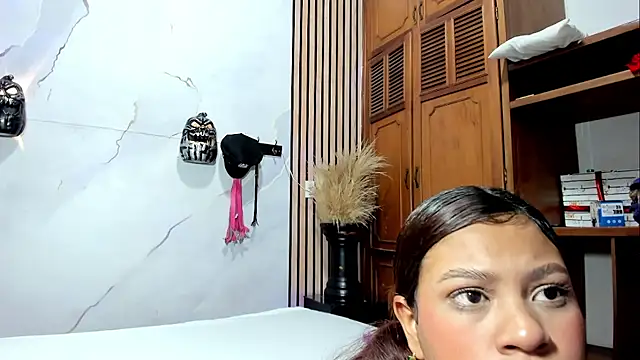 AxelAndMeredy - massage with feet