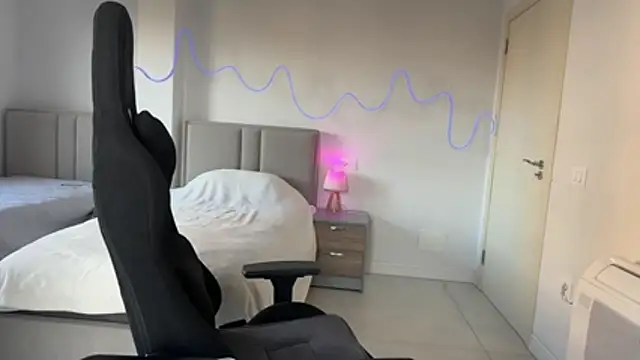 PrincesSsLilu - Strip Show