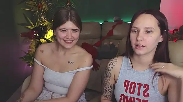 HotCaramellsTV - SLAP ASS NO PANTIES +:gift:4LT