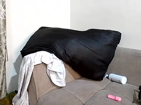 Sweetbigass_baby - Let's nut daddy