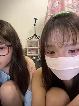 QIQI-QIQI-01 - 排卵期小母狗 想被哥哥操