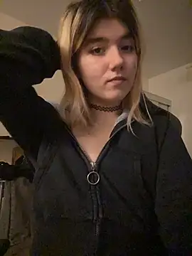 Cherry___Blossom - cumshow