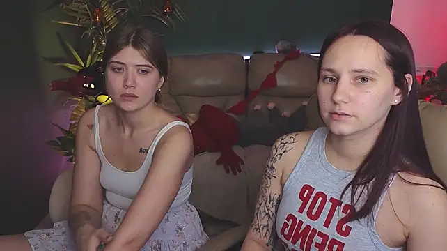 HotCaramellsTV - SLAP ASS NO PANTIES +:gift:4LT