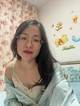 TangTang0530 - M腿抖胸