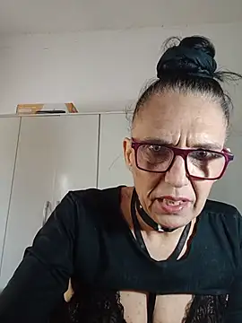 Ladykatheryna - De perrito meterme el dildo en la vagina