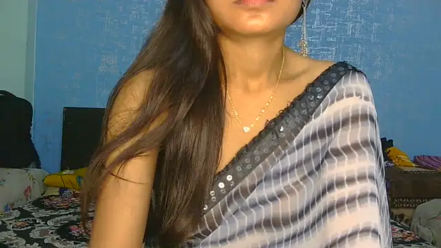 Aarti_misty71 - oily boobs nd cntril 5 mi