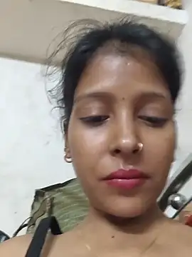 Gud_girl_Nilu - Boobs oiling