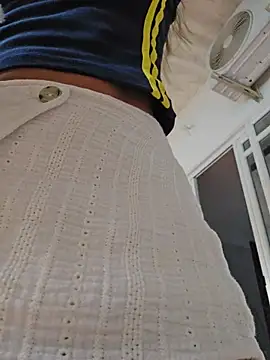 Pretty_roxxyy - DOMI CONTROL ON MY CLIT UNTIL SQUIRT💦