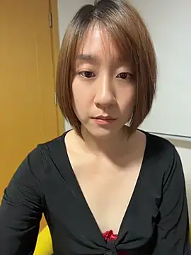 Judi-a - 买套装