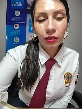 Alysson-- - LICK FINGERS + CONTROL TOY 3 MIN SHEWAS.