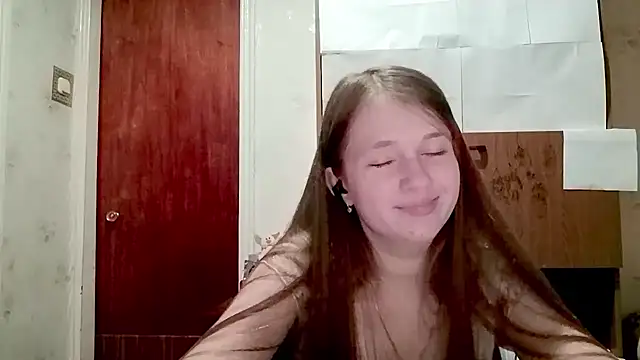 CecilleSollors - slap my cheries )