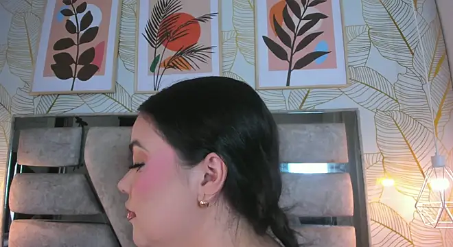 Ariadna_bianchi - Spit my boobs
