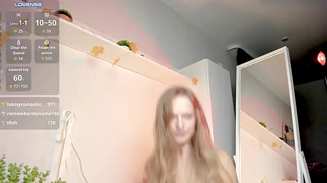 _Alice_Grace - hard nipples