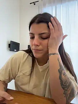 Lilylovelesss - NAKED + SUCK DILDO + HOT VIDEO WINNER