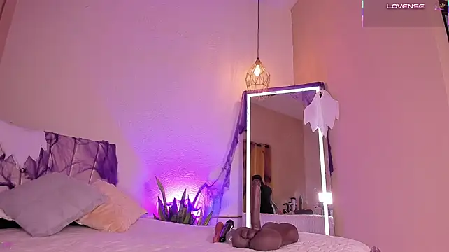 Valentina_Noa - Ocean squirt