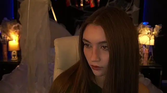 Dark_Brii - sexy pose on the bed