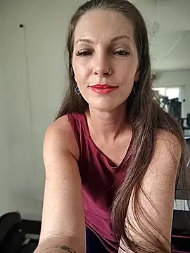 Karlacasada - Squirt na academia 😈🔥
