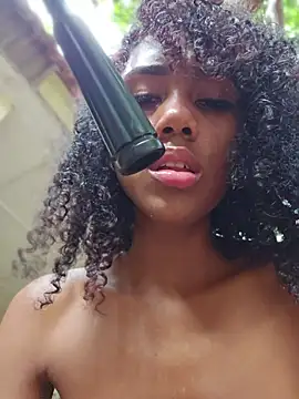 Lucia_Mcfly - UNLIMITED toy control until squirt 💦🥵