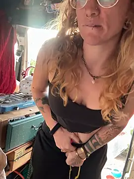Synnix - DILDO fuck 🔞🔥lt gets vid surprise