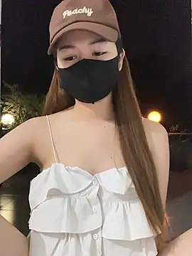 My_Melodyy - Make me cum pussy in public garden 🪴😈