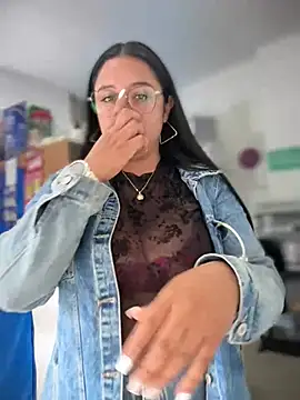Outdoors-Mia_Khalifa - STRANGER touches NAKED boobs🔞