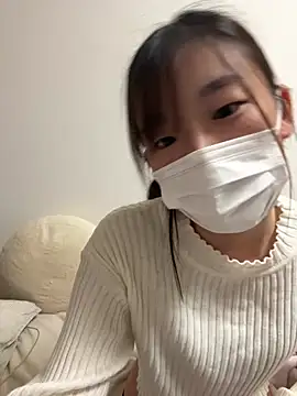 -Rinka- - 上の服脱ぐ