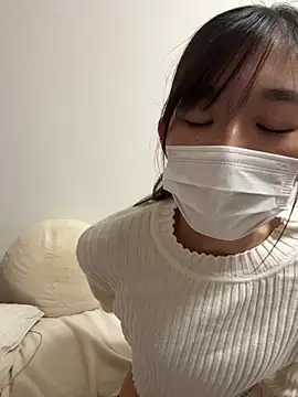 -Rinka- - 上の服脱ぐ