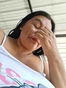 Horny-Mommy-Dirty - Squirt