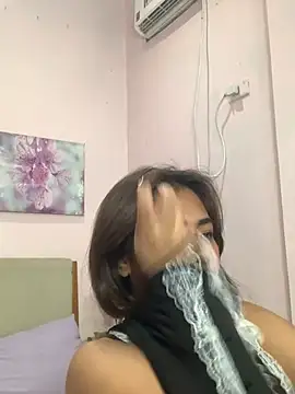 YaraSmith - fuck my dildo until I cum😜💦