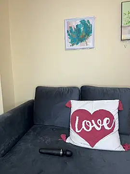 ValeryMoretti - Pantys off and rub pussy💕