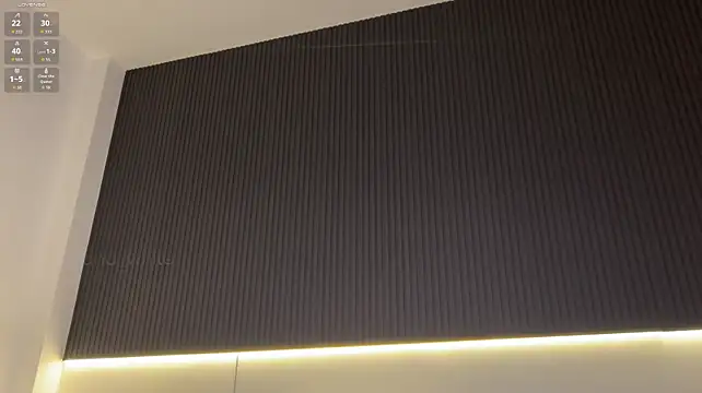 Mirai_meeow - close tease