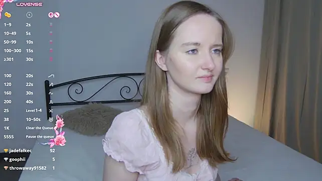 AlexsisFaee - Ride torso style squat anal