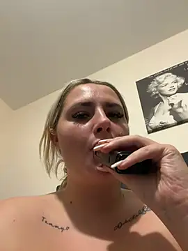 CurvyBaby14 - Make me squirt