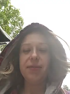 Public_Katrisha - Flash my boobs