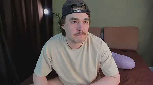 Yamy_yamy_yamy - suck his cock