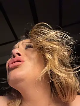 KrisKkiki - The last tipper get 3 videos
