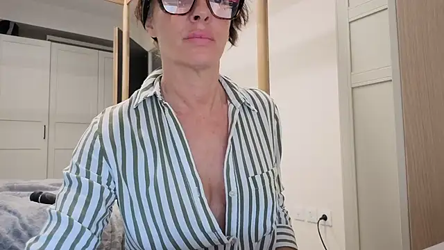 Claraxloveuse - MASSE MES SEINS