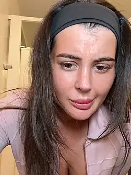 Nina_blazex - Stay with nipples out