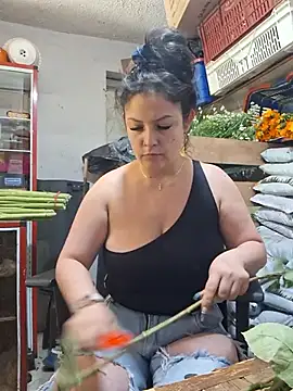 Isa_bella95 - Show ass