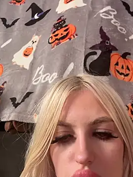 Steffi_Snowbunny - Blowjob echter Schwanz😺💦+4 Videos