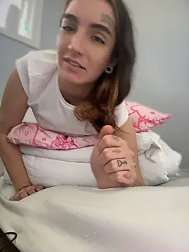 BrattyKiller - get bratty litty asf 💨🥹🤣