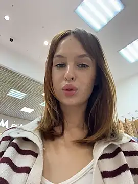 Outdorable - Publicy open boobs in crowded mall