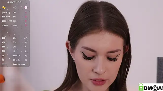 MariaCruz_ - squeeze my boobs under top