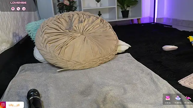 LillyDolls23 - FUCK ASS + SQUIRT
