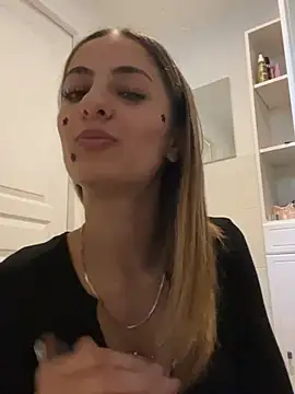 Emyyy070