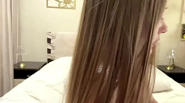 QuennaCoote - Massage my boobs
