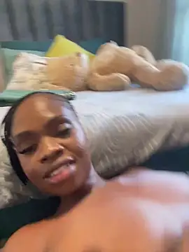 LuciousLips96 - Anal show